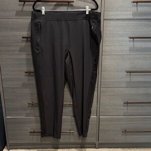 Chico’s Sporty Black stretch waist pants (Chicos size 3R/US16)